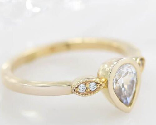 Aimee Diamond Engagement Ring With 0.75 Carat Oval Diamond