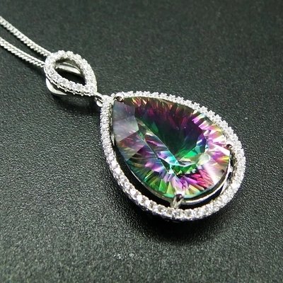 レディースジュエリー ペアカッティンググリーンスピネル ラウンドホワイトキュービックジルコニア スターリングシルバー925 ファインジュエリー