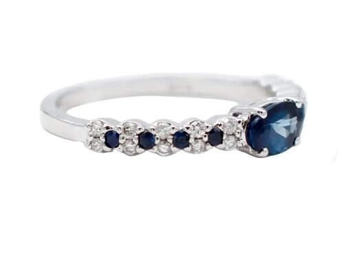 Trendy S925 Sterling Silver Natural Jewelry Sapphire CZ Ring Simple Design For Ladies