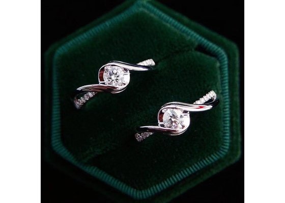 Round Cut 0.46ct Real Diamond Jewellery Ring 14K White Gold Material ODM