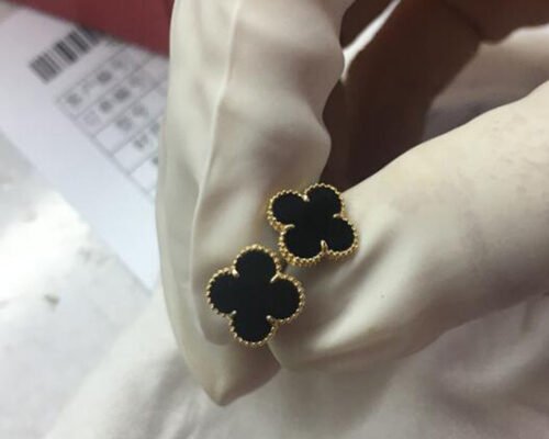 Black Onyx 18K Solid Gold Jewellery Ear Studs Prong Setting 10mm 0.56g Weight