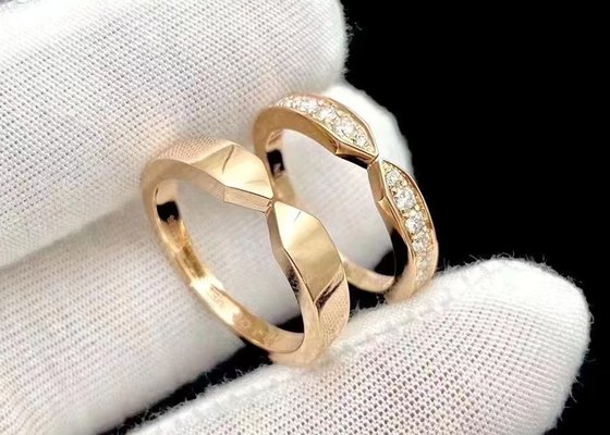 Snake 18k Gold Diamond Engagement Ring 0.30ct 3.98g weight Prong Setting