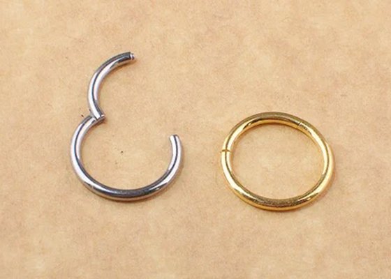 Periceing Clicker em ouro branco, brincos de argola em ouro 14k OEM ODM para aniversário