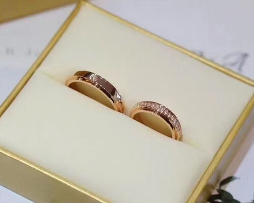 4mm width 18K Solid Gold Jewellery ring with 0.35ct Weight Diamond